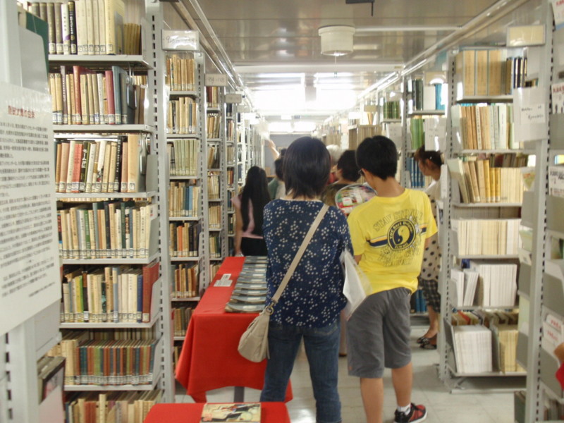 北海道立図書館 書庫ツアー 「音楽への誘い」