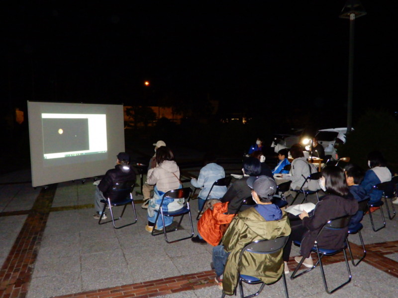 <受付終了>星空観察会~夏の星座と上弦の月~