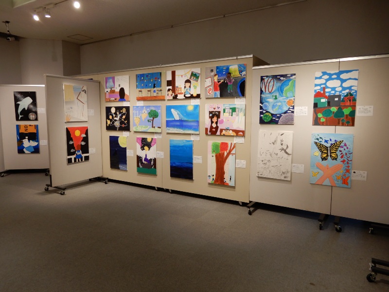 第8回江別市中学校・高校美術部合同展