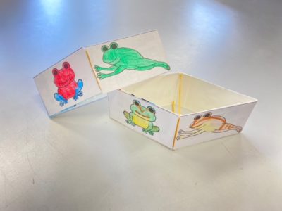 もりの工作コーナー「ぴょん×２カエル」