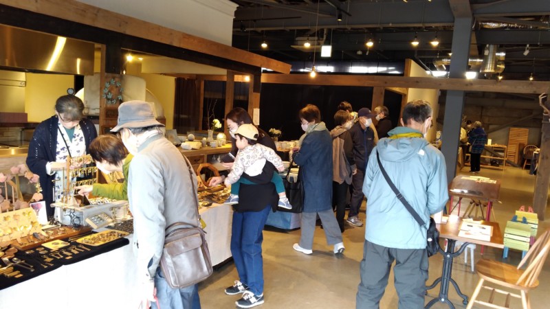 第21回江別陶芸会主催 チャリティー工芸展「手仕事びとの秋まつり」