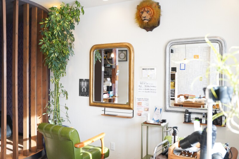 hair atelier 秘密基地