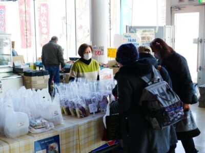 農家のかあさん土曜市