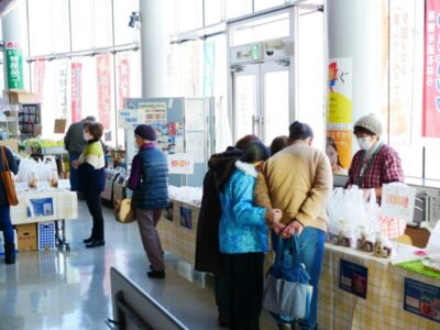 農家のかあさん土曜市